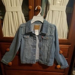 NWOT Levi's Girls Jean Jacket